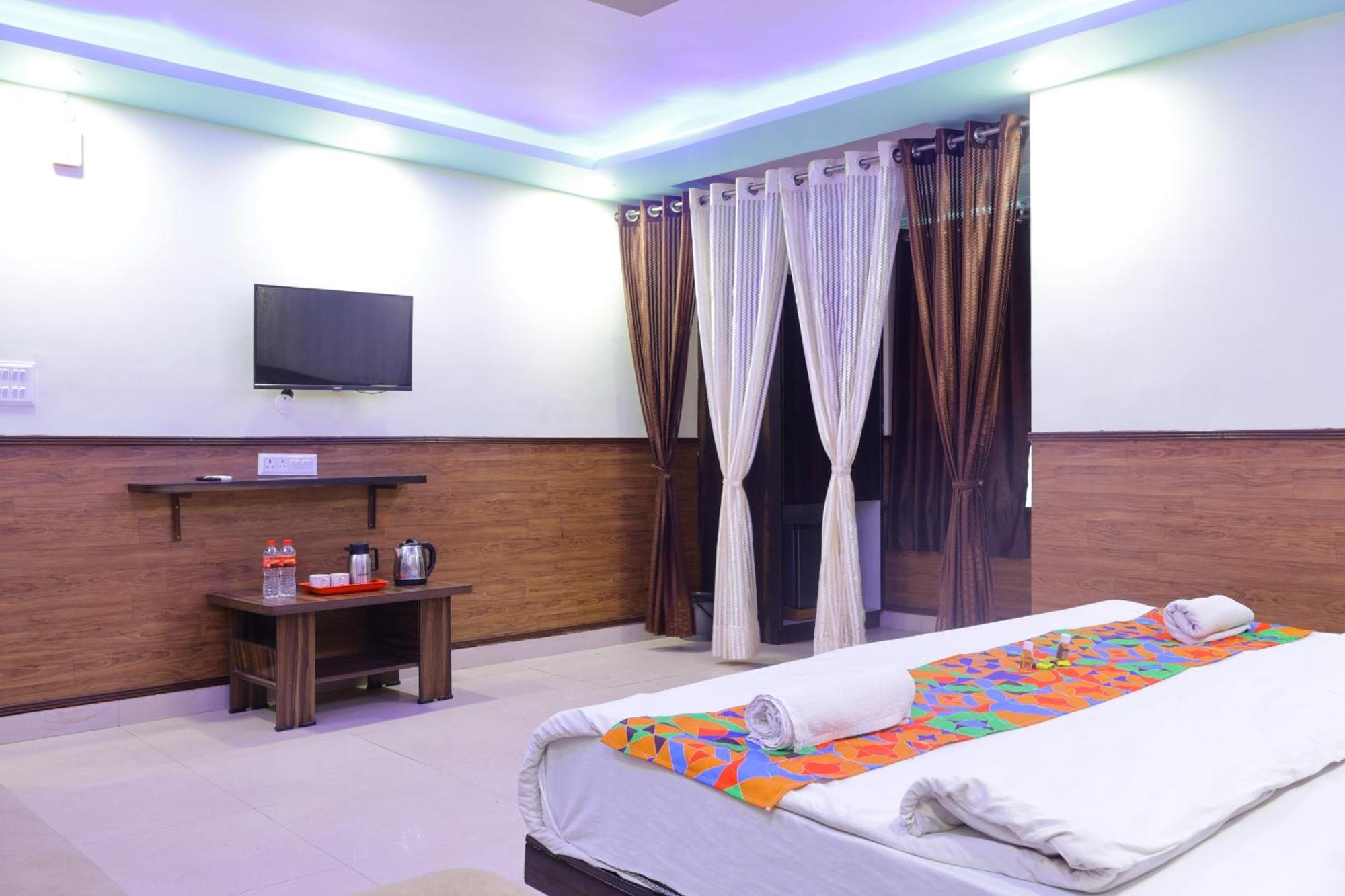 Trpotels Subhmagal Gwalior Ngoại thất bức ảnh